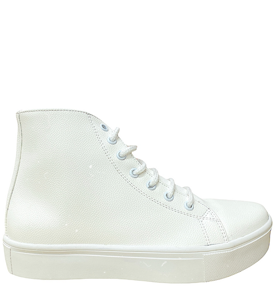 VENUS White Tennis Shoes